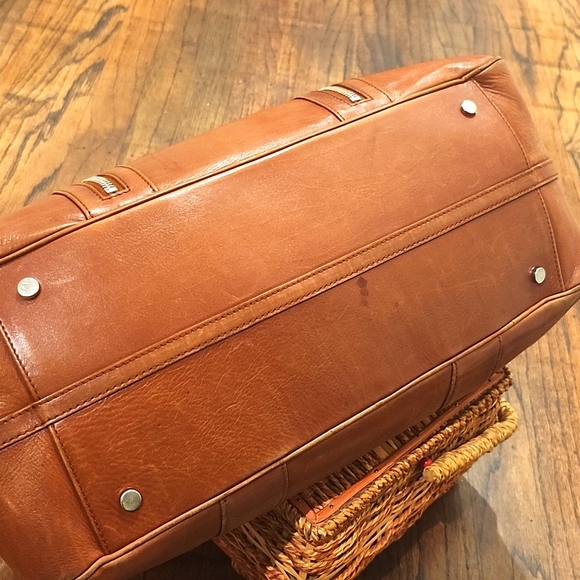 Yves Saint Laurent Leather Satchel - Picture 8 of 16